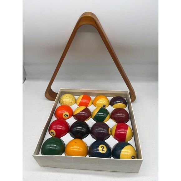 Vintage Aramith The Belgian Billiard Balls And Triangle - Picture 1 of 3
